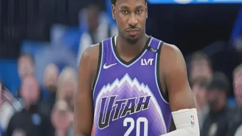 西蒙尼谈马竞与巴塞罗那次回合对决：对手实力强劲，战局难以预料